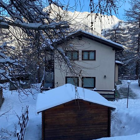 Green Mountain Lodge Oulx エクステリア 写真
