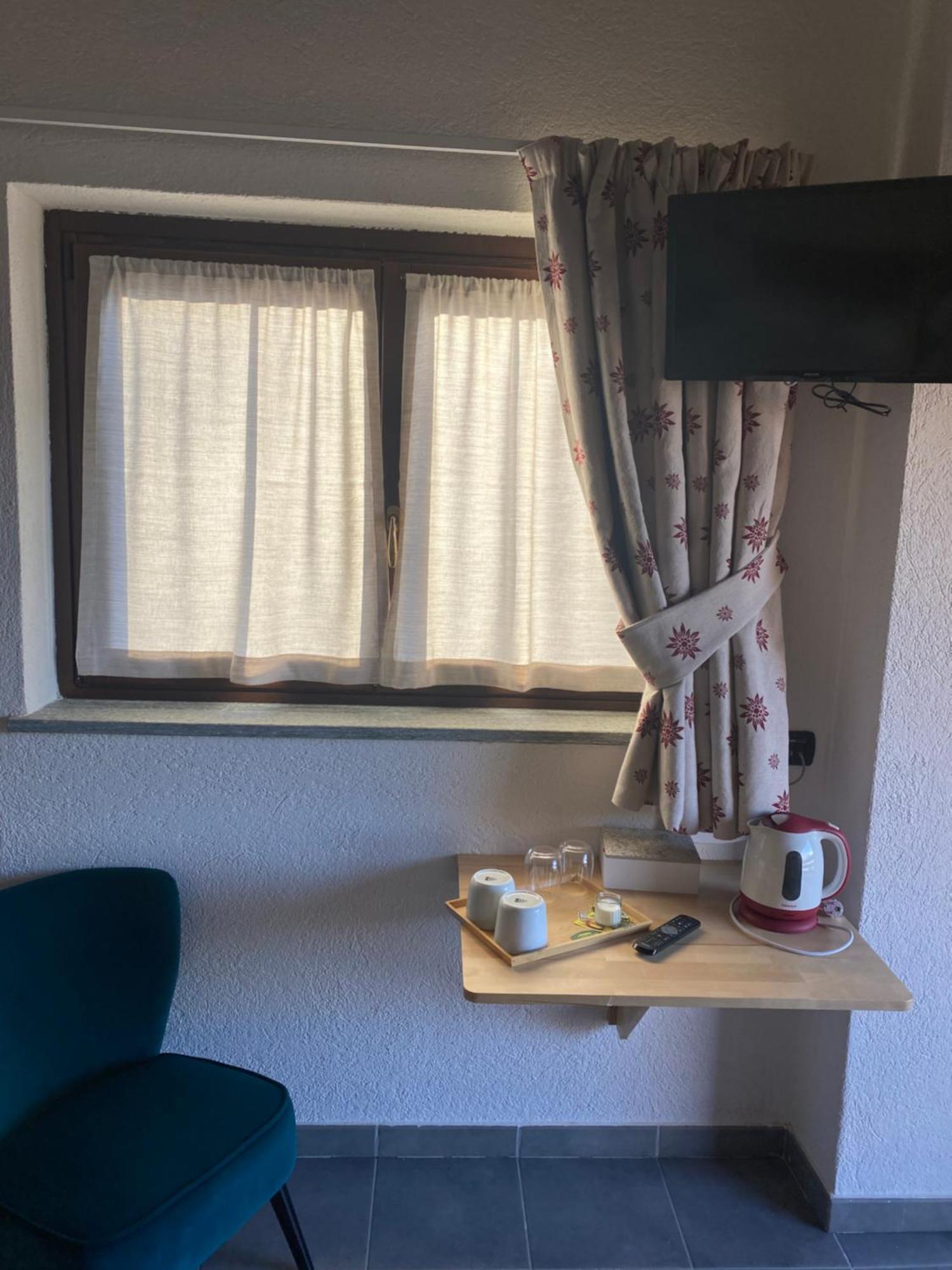 Green Mountain Lodge Oulx エクステリア 写真
